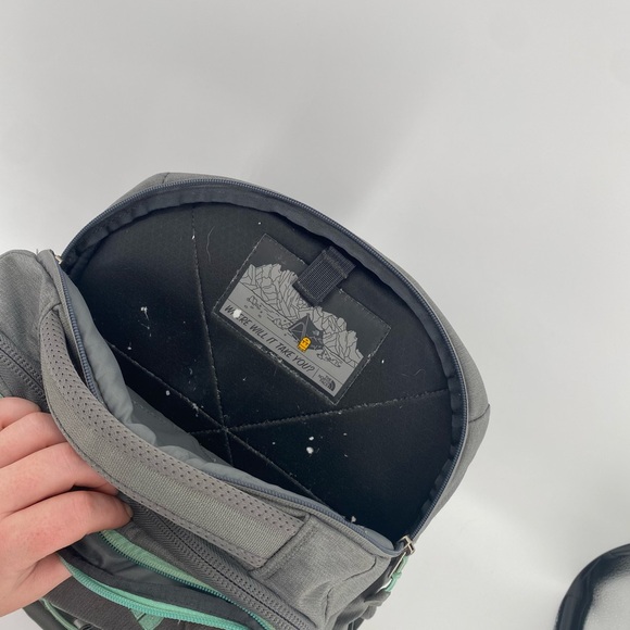 The North Face /// Grey and Teal Backpack - Picture 5 of 7